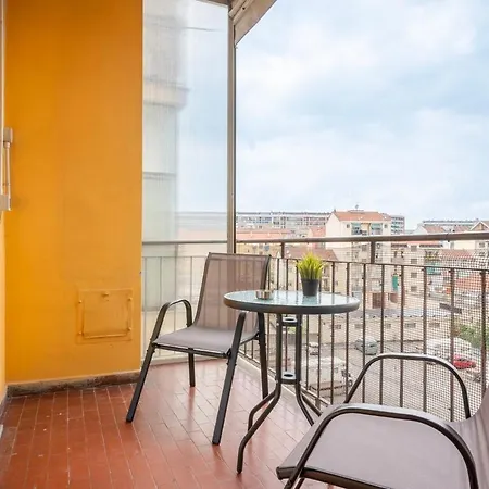 -extra Parking- Suite-2 - X6 Con Balcone Appartement