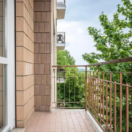 -extra Parking- Suite-2 - X6 Con Balcone * Turijn
