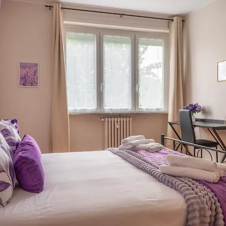 -extra Parking- Suite-2 - X6 Con Balcone Turin